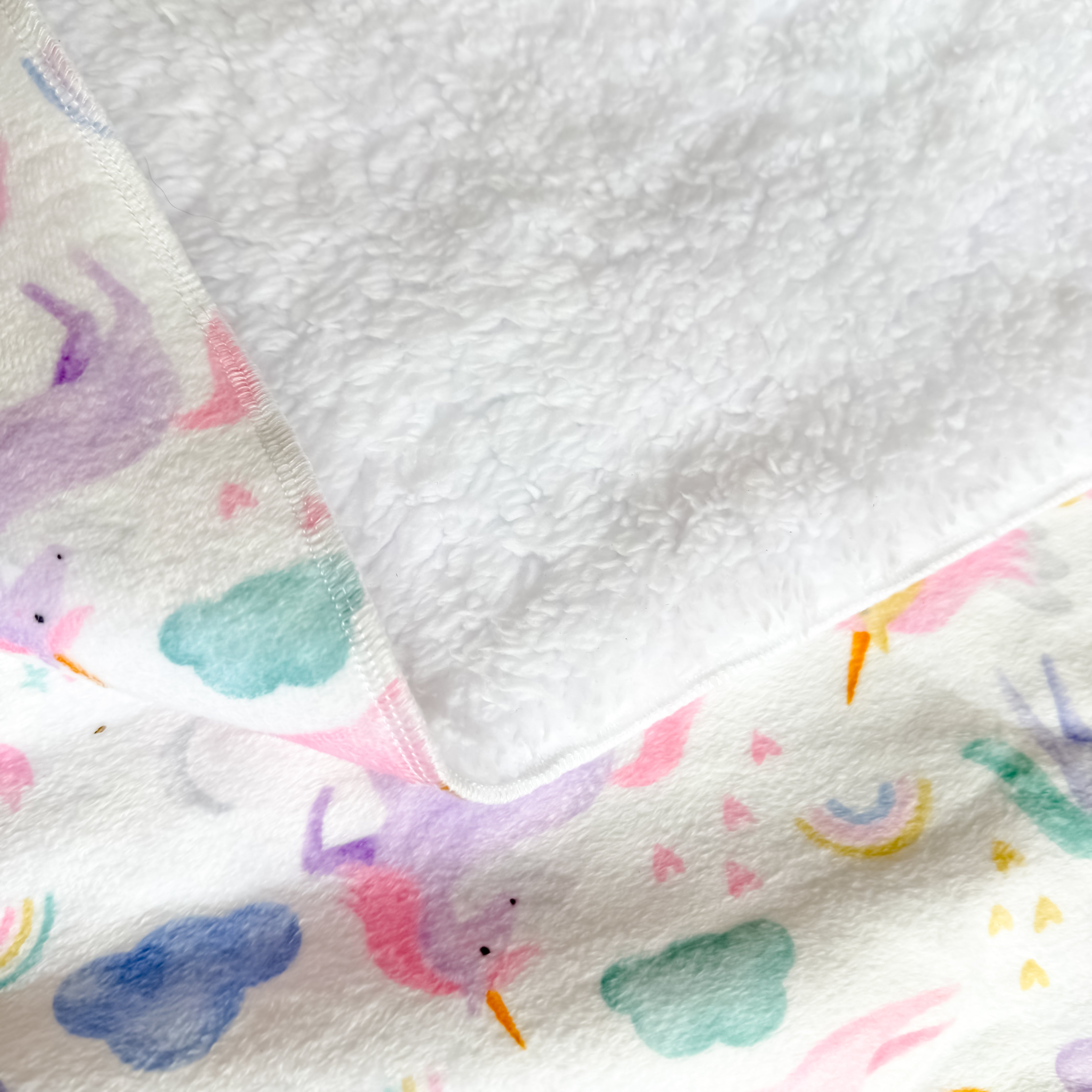 Cobijita para bebé  - Unicornios (90x75cm)