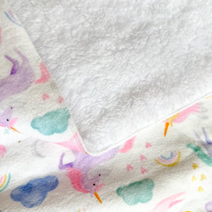 Cobijita para bebé  - Unicornios (90x75cm)