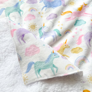 Cobijita para bebé  - Unicornios (90x75cm)